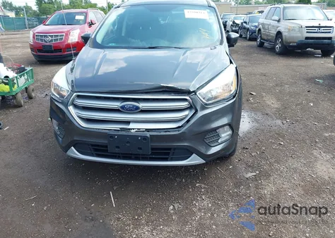 2017 Ford Escape Se z USA, uszkodzony, nr VIN 1FMCU0GD7HUC45713